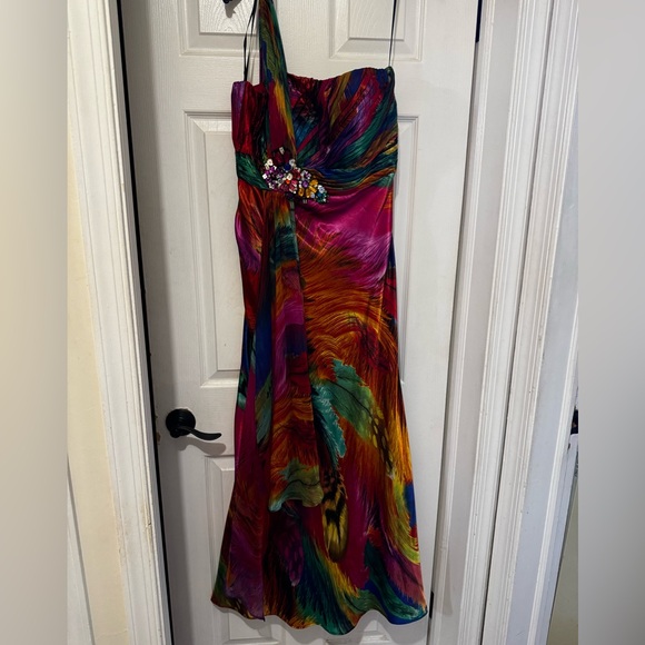 ignite Dresses & Skirts - Worn Once peacock styled dress Size 10